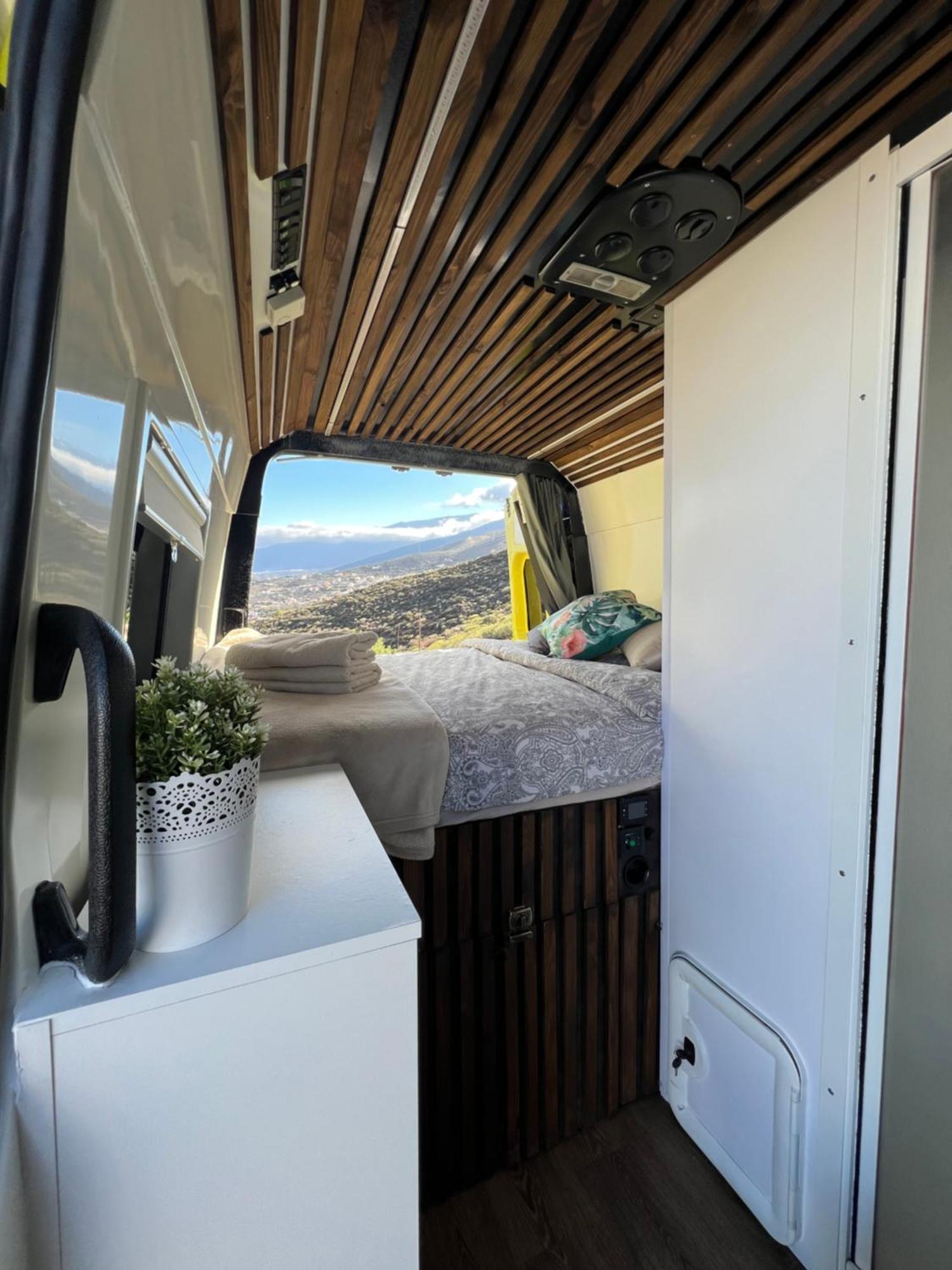 On Road- Feel Freedom With Campervan! Guincho  外观 照片