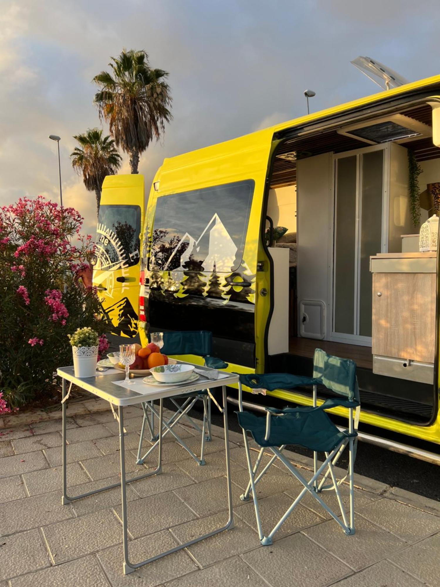 On Road- Feel Freedom With Campervan! Guincho  外观 照片